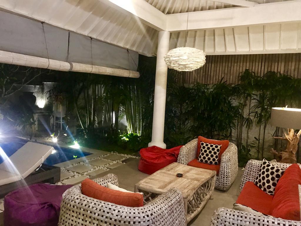 Villa Camelia Seminyak Exterior foto